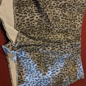 Sizzle Jeans Shorts Sz 16 Junior Leopard print